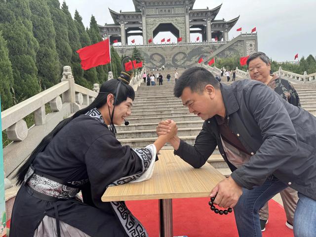 国庆中秋嗨不停！淇县云梦山“贤士令”集令大冒险，月饼好礼等你拿！