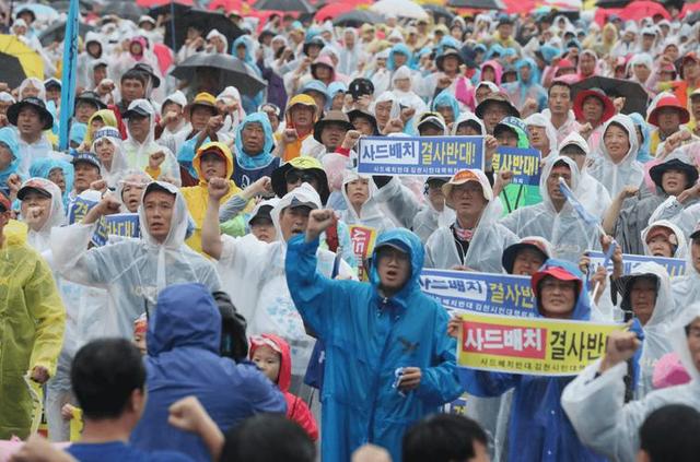 李在明拒绝出席中国阅兵，王毅挂断电话，送了韩国一句话