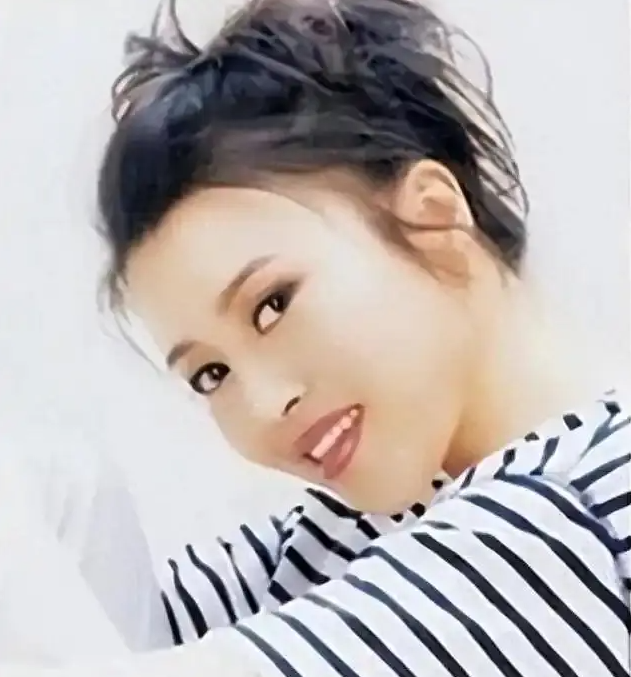 善恶终有报！"风流成性"的代价,在65岁丁嘉丽身上,体现得淋漓尽致