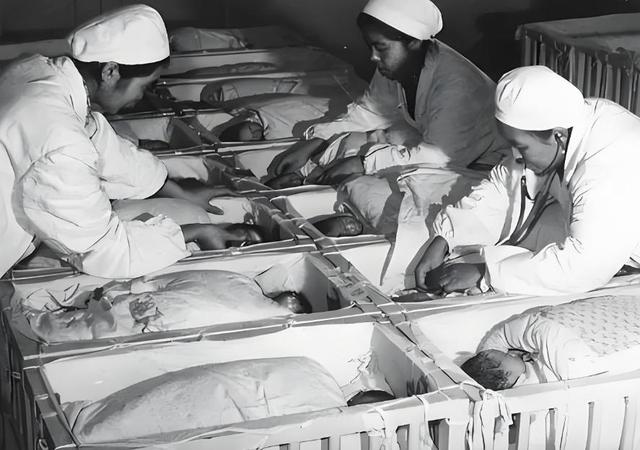 中国将迎来前所未有的死亡高峰，专家得出答案：是这些因素导致的