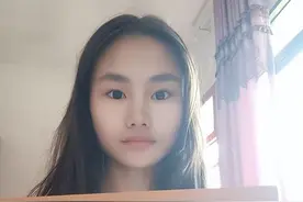 贵州山区女孩考入支教老师的学校图片