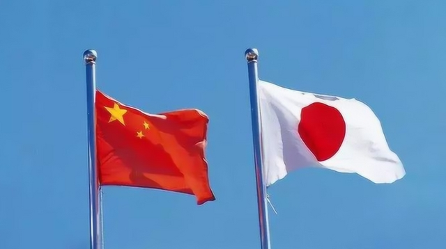 高市早苗闯大祸	，派亲信窜台后，不到24小时，46条中日航班全清零