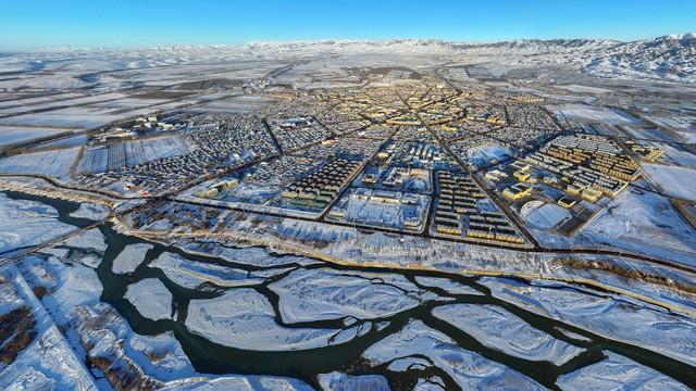 新疆真糊涂啊！赛过东北的雪景顶流，外地人都喜欢，赶快宣传吧！