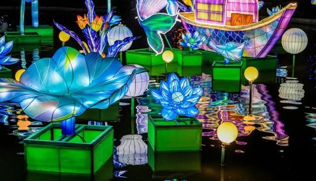 9米高“京彩女神”亮相新春彩灯嘉年华，独家赏灯路线揭秘！