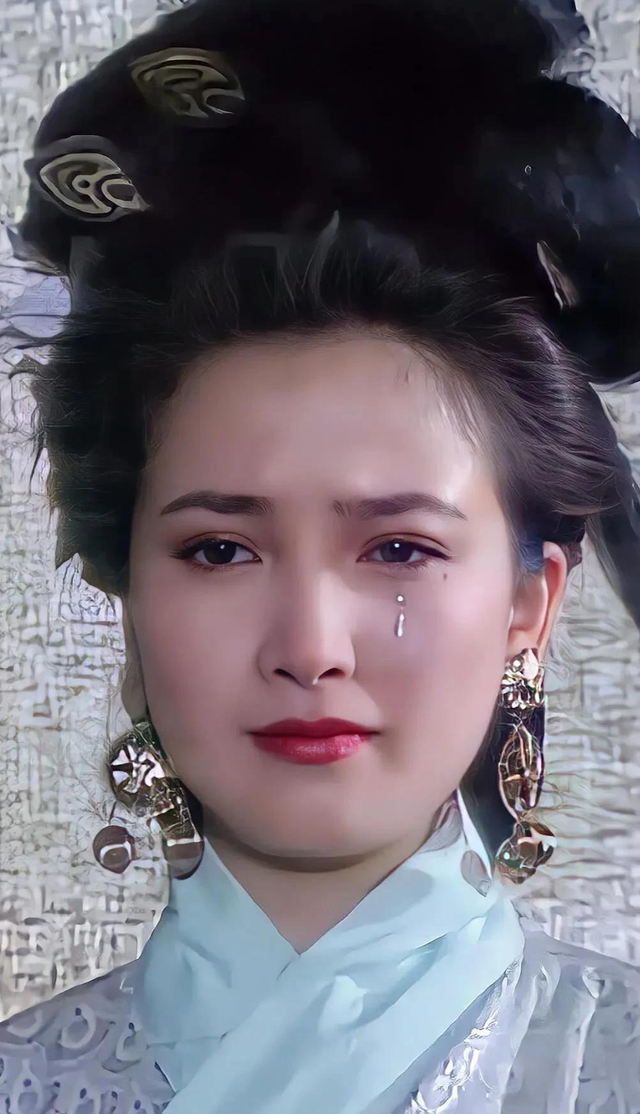 何晴去世30天，儿子许何终于发声	，字字催泪，才知许亚军有多体面