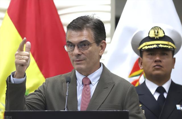 出大事了！中国又一伙伴倒向美国？撕毁合同	，矛头直指中方！