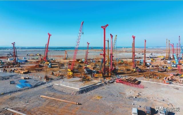 中国即将建成全球最大海上机场，超越美国日本，斩获多项世界第一