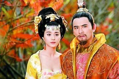 唐玄宗第一次临幸杨贵妃后，为何会彻底沦陷？道理很简单