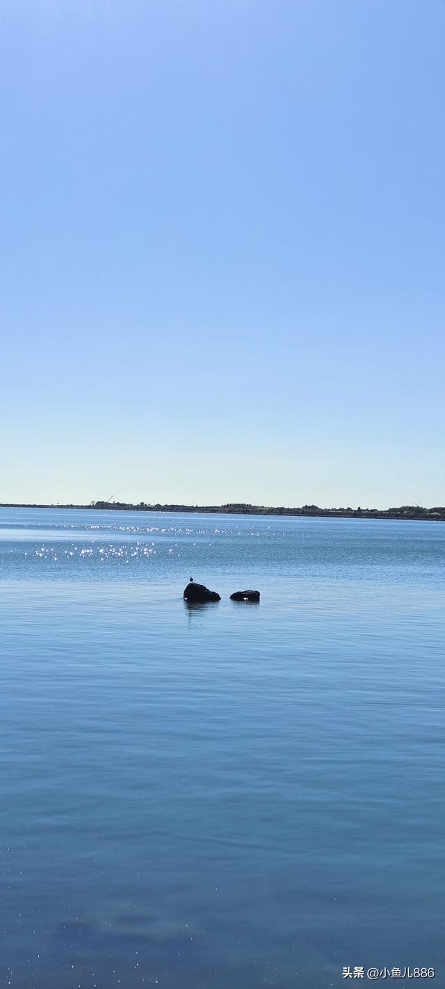 滨海的天，真蓝