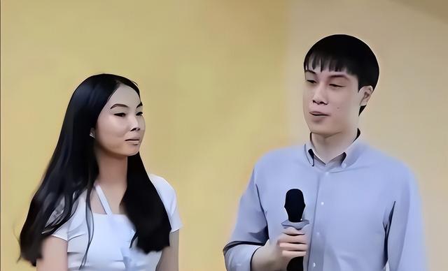 宗庆后27岁私生女正脸曝光，和杜建英共用一张脸，没有宗馥莉漂亮