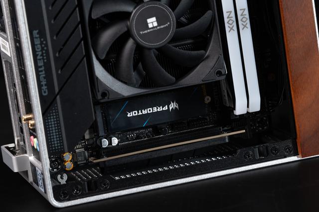 英特尔酷睿Ultra5 230F+铭瑄挑战者H810ITX+乔思伯NV10装机分享！