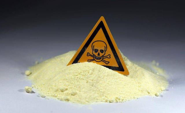 华人毒枭落网！年赚11亿，迎娶墨西哥美女老婆，背后黑幕触目惊心