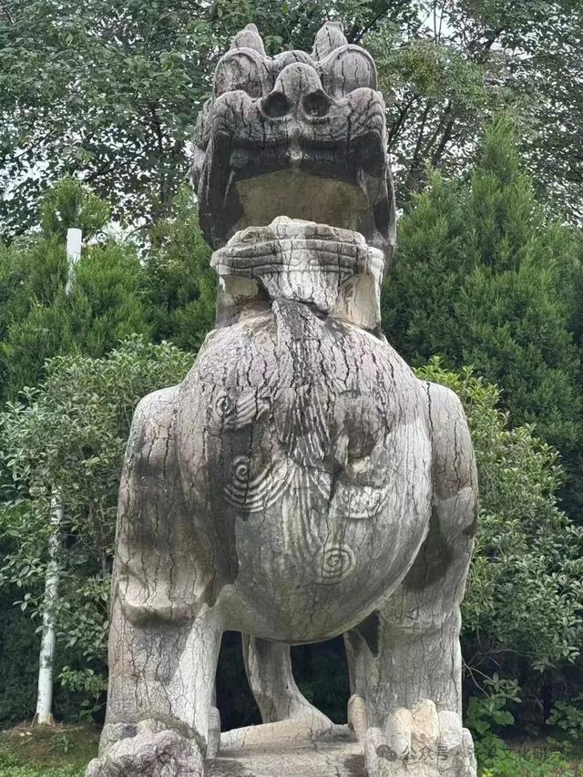 实地探访南京狮子冲昭明太子萧统和他母亲丁令光的安宁陵