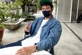 阮经天的穿搭也好出挑啊 ​图片