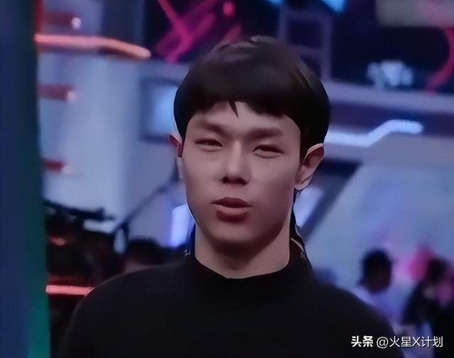 一路走好！解晓东因抢救无效去世，曾摔伤重度昏迷，年仅30岁