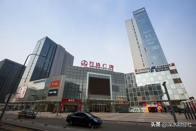 万达到底背了多少债务
