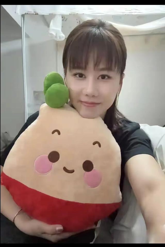 这是陈幸同吗！化妆的陈幸同也太漂亮了吧，颜值不输女明星！