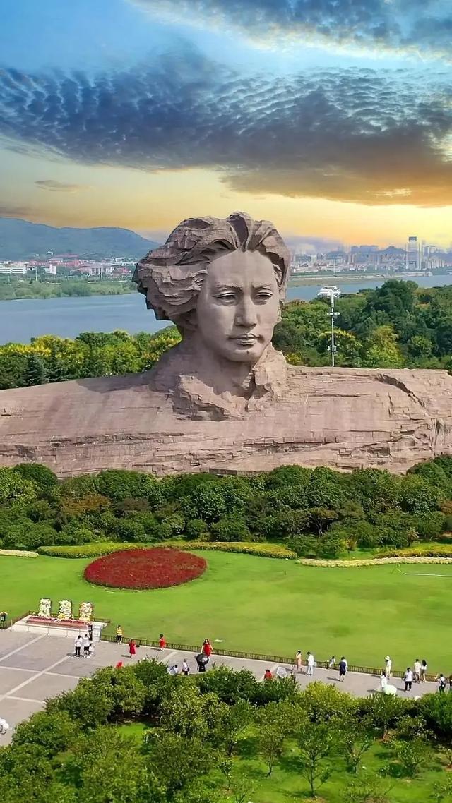 长沙橘子洲避坑指南|本地人忠告的私藏玩法+防坑全攻略