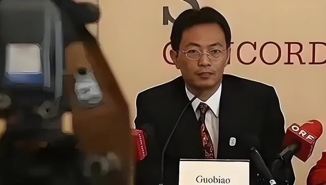 建议把中国分成七个国家，愿为美国战死，北大教授为何口出狂言？