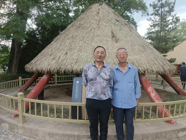 同学聚会秦安品蜜桃