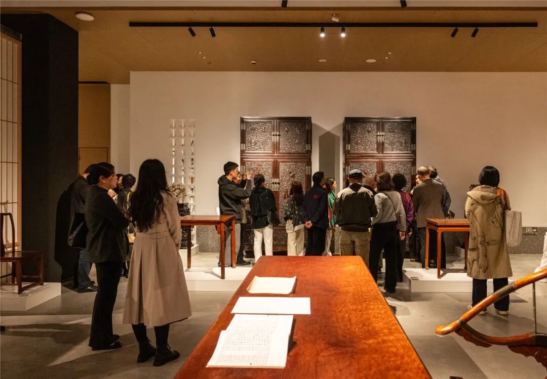 全球海外華文作家齊聚古都金陵,雅然家具藝術(shù)館助力文化出海 全球海外華文作家齊聚古都金陵,雅然家具藝術(shù)館助力文化出海