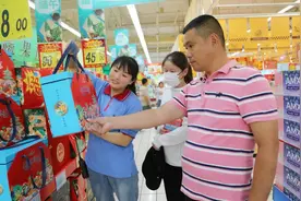 端午节期间 白银市场供应货足价稳图片
