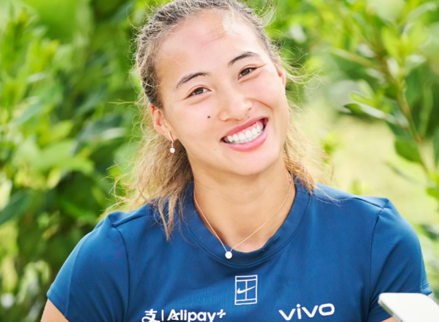 连续退赛80天，郑钦文再破天花板，让李娜和整个网坛“沉默”了