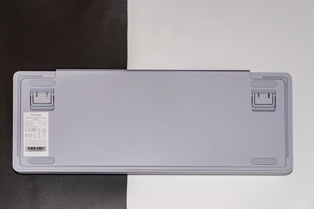集手感和性价比一体的98键的雷柏V700 DIY-98机械键盘测评