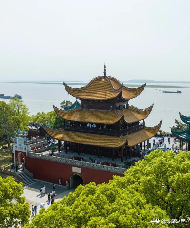 我们要改版了,你____