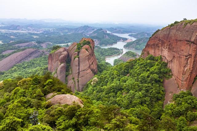 国内这10座山，虽然名气不大，但风景堪称一绝，去过5个算你牛！