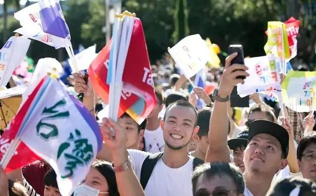 台湾到底何时解放？原来李敖早就预言了，说得很精准