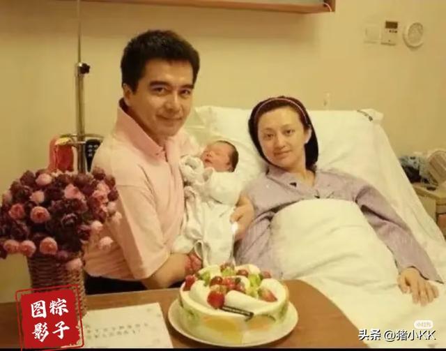 何晴去世！最后一次露面和傅艺伟聚餐。离婚后和许亚军还是好朋友