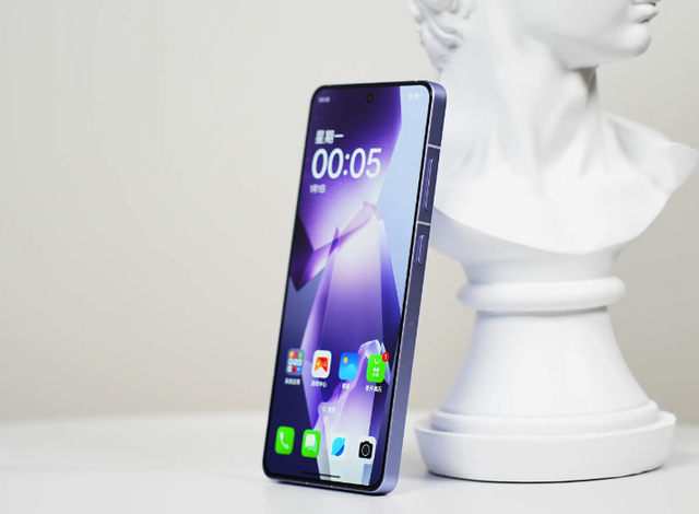 2025年“百万级”销量手机，这三款性价比高，16GB+1TB也不贵