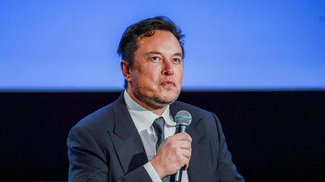 白宫上演权力博弈！NASA局长之争激化，马斯克怒怼交通部长！