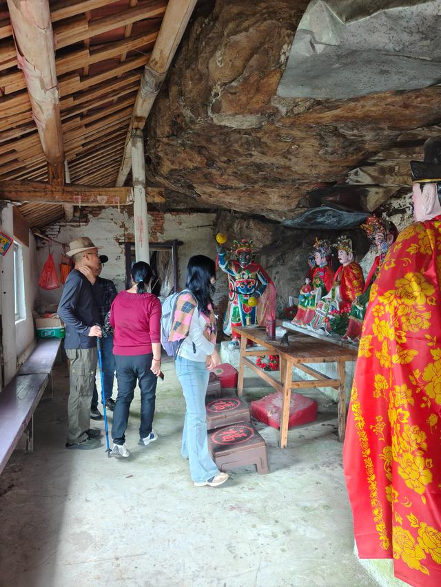 再访仙居县卡岩仙师庙，原来张三郎并不孤单，梁祝故事现台州