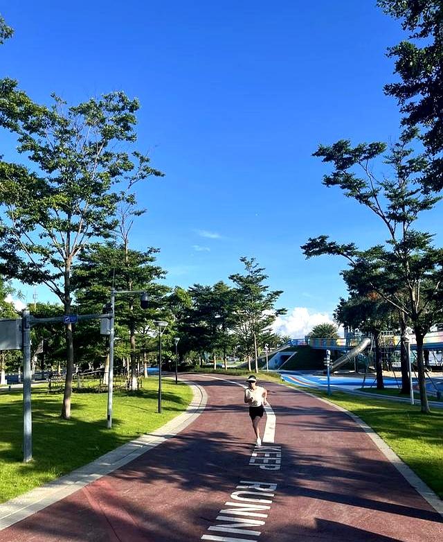 慢跑是个宝，中老年人一定要选择慢跑，是给以后的你攒下最大财富