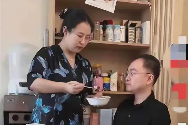 钱再多有什么用？47岁丧失自理能力的蔡磊，给大家提了个醒！