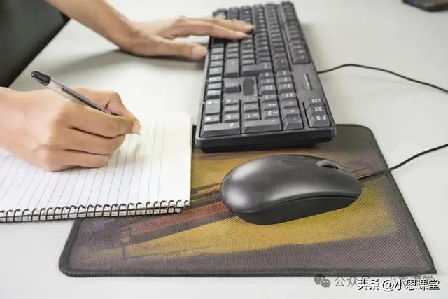 电脑键盘打字不显示字出来怎么办?解决方法在这里,一定能帮到你