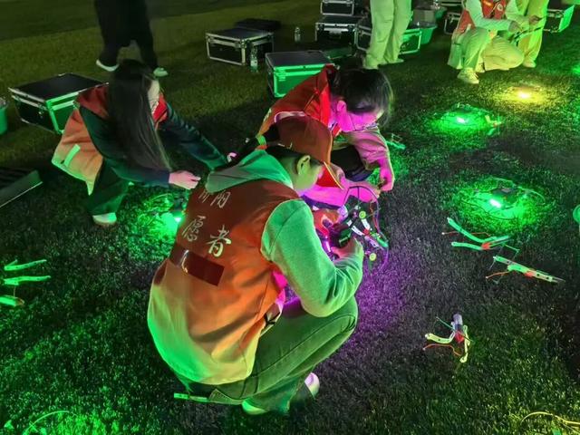 黄河岸边志愿忙 温情点亮 “万里情”