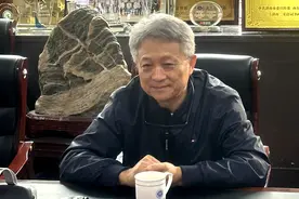 《少林寺》李连杰父亲“神腿张”现身，两人之间的故事你可知道？图片