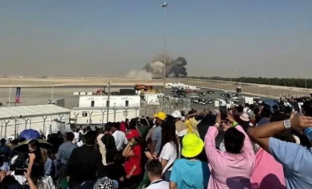 迪拜航展出糗！印度光辉战机坠毁，40年研发成笑柄？