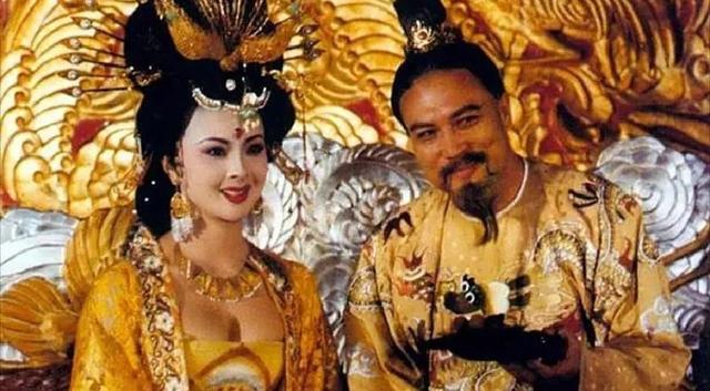 回国5天后安详离世！生前花20万美元盖学校，弥留之际包机回中国