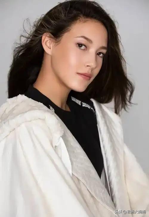 国籍争议不到1年,22岁谷爱凌近况曝光,邓亚萍的评价没说错