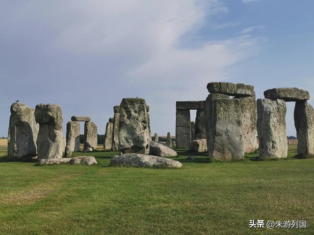 750年牛津，5000年巨石阵，一场与时间赛跑之旅