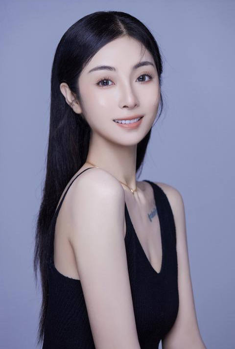 “买英国精子生3娃”的山东女人，7年后现状曝光：她后悔了吗？