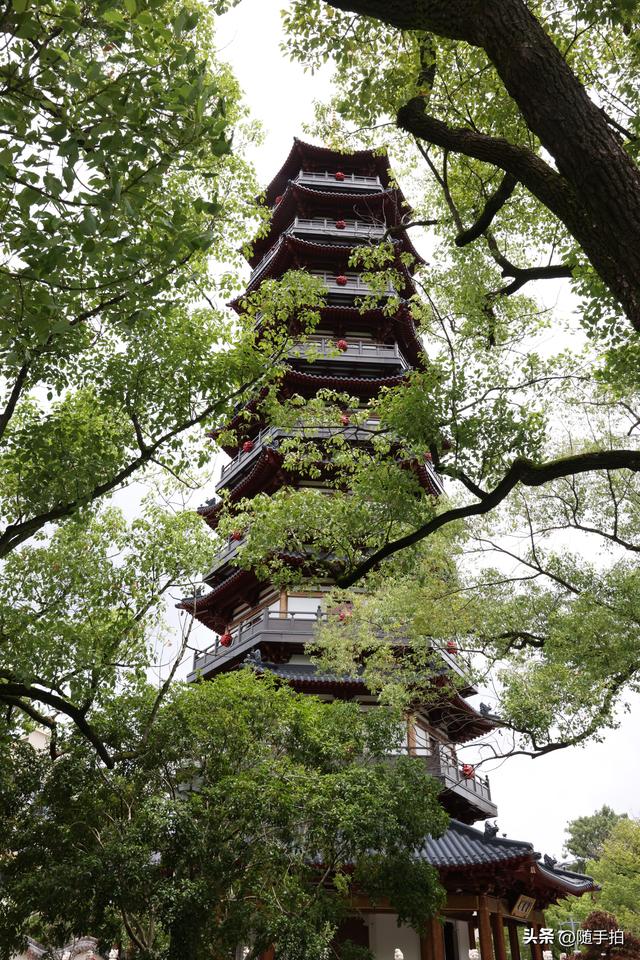 实拍上海嘉定安亭老街永安塔，九层六面总高５６．８８米