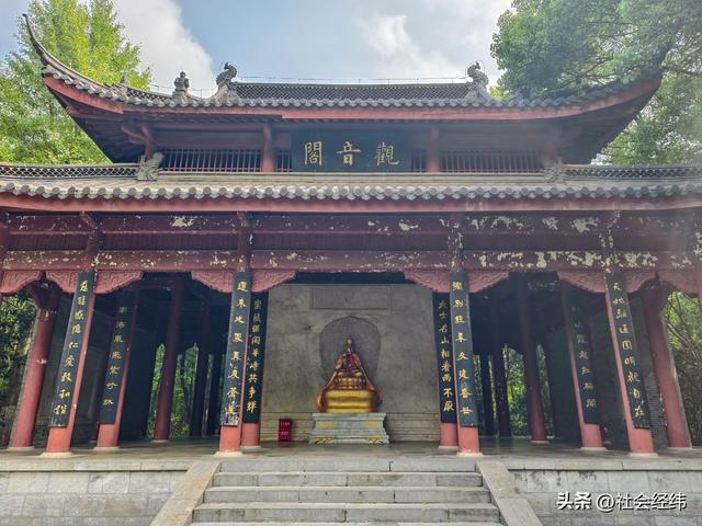 下马坊遗址公园：石坊凝史韵，一步叩明陵