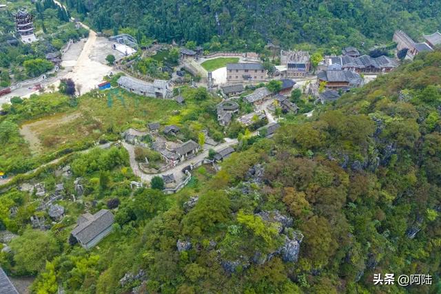 贵州安顺的境仙古城一点也不古，其实是一个实景拍摄基地