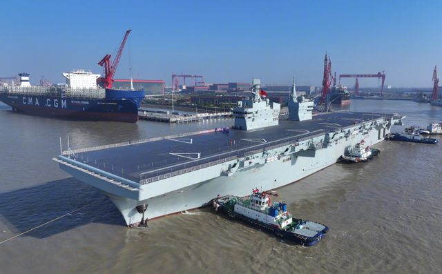 “四川舰	”出海兵贵神速，巨舰还没服役就已形成威慑