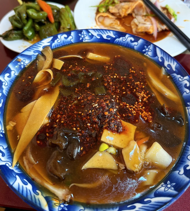 甘肃“倒霉”的城市，曾是六朝古都，如今沦为四线小城！